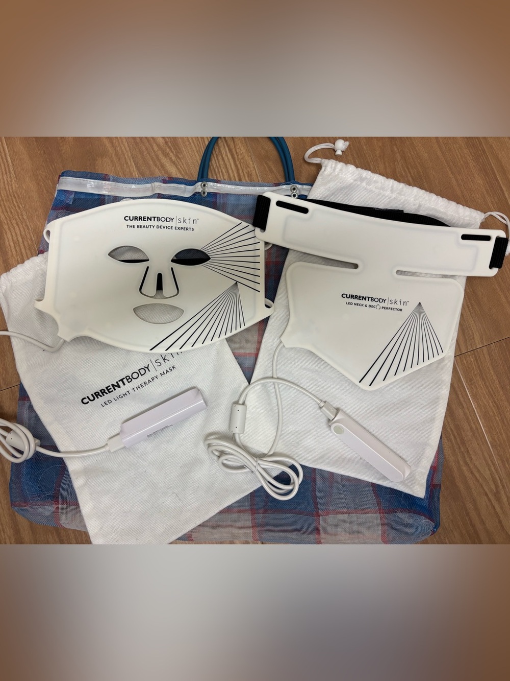 CURRENTBODY Skin White LED Light Therapy Mask & Neck Device
